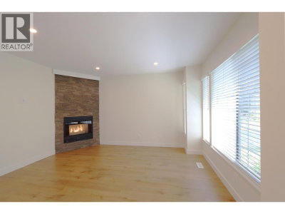 11536 236 Street | Maple Ridge British Columbia | Slide Image Seven