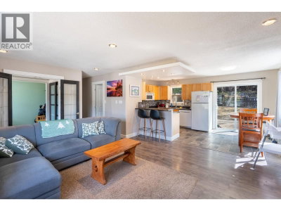 2073 WOODHAVEN Drive | Prince George British Columbia | Slide Image Twelve