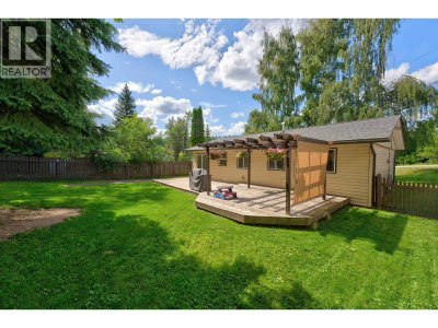 2073 WOODHAVEN Drive | Prince George British Columbia | Slide Image Six