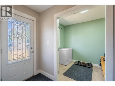 2073 WOODHAVEN Drive | Prince George British Columbia | Slide Image Seven