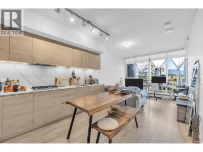 2085 SKYLINE Court | Burnaby British Columbia | Slide Image Eleven