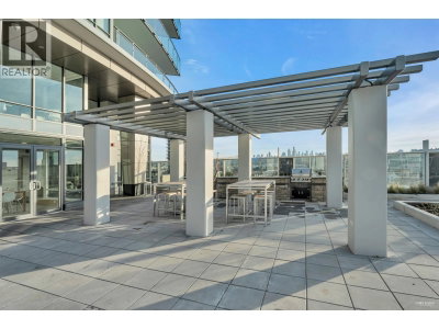 2085 SKYLINE Court | Burnaby British Columbia | Slide Image Thirty