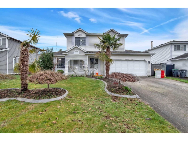 7478 123 Street Surrey British Columbia, V3W 9N1 - 5 Bedrooms Home For Sale