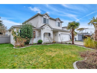 7478 123 Street | Surrey British Columbia | Slide Image Three