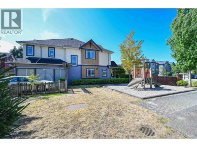 9699 SILLS Avenue | Richmond British Columbia | Slide Image Five