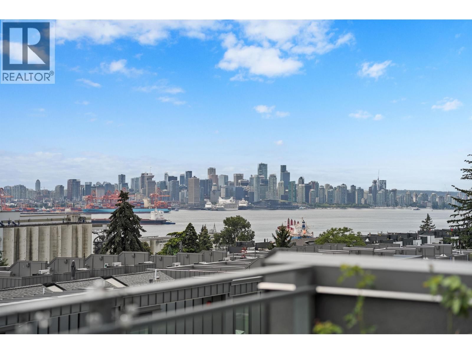 649 3 Street, North Vancouver, British Columbia V7L 1G6