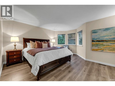 2986 DELAHAYE Drive | Coquitlam British Columbia | Slide Image Thirteen