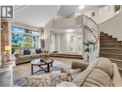 2986 DELAHAYE Drive | Coquitlam British Columbia | Slide Image Six