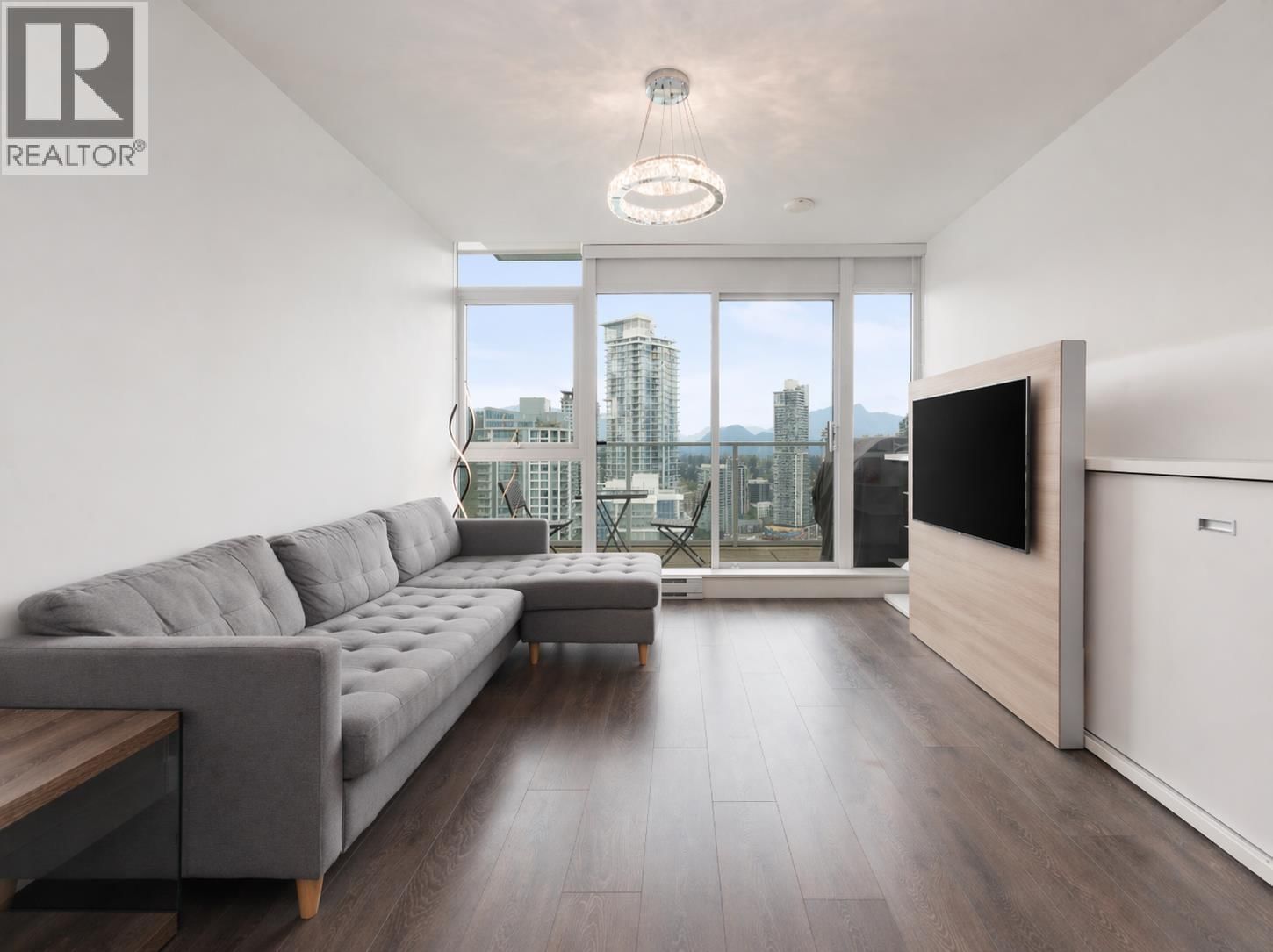 657 WHITING Way, Coquitlam, British Columbia V3J 0J6