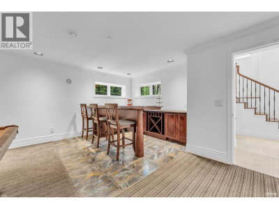 1525 ERRIGAL Place | West Vancouver British Columbia | Slide Image Thirty-three