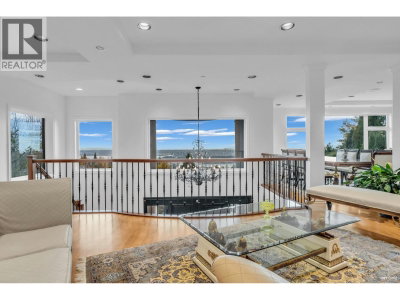 1525 ERRIGAL Place | West Vancouver British Columbia | Slide Image Five