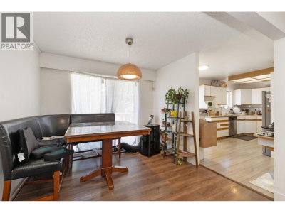 1189 BRISBANE Avenue | Coquitlam British Columbia | Slide Image Seven