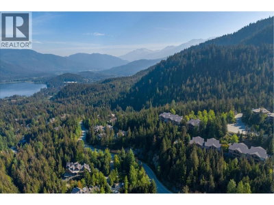2301 TALUSWOOD Place | Whistler British Columbia | Slide Image Twenty-four