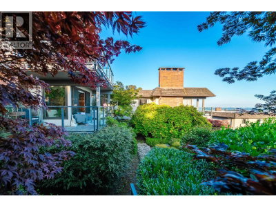 2214 FOLKSTONE Way | West Vancouver British Columbia | Slide Image Thirty