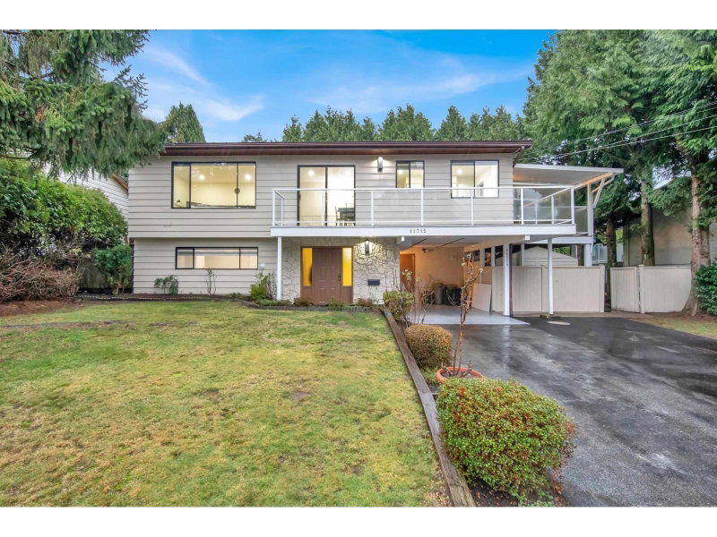11715 83A Avenue Delta British Columbia, V4C 2J9 - 5 Bedrooms Home For Sale