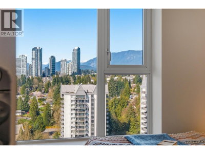 450 WESTVIEW Street | Coquitlam British Columbia | Slide Image Twenty