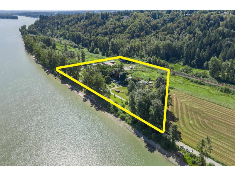 29464 RIVER Road Abbotsford British Columbia, V4X 2H2 - 3 Bedrooms Home For Sale