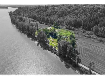 29464 RIVER Road | Abbotsford British Columbia | Slide Image Four