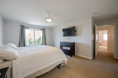 3379 GOLDSTREAM Drive | Abbotsford British Columbia | Slide Image Six