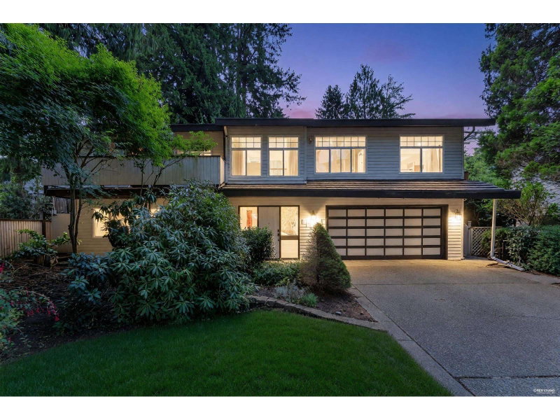 11738 LYON Road Delta British Columbia, V4E 2K4 - 4 Bedrooms Home For Sale