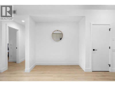 3055 MURRAY Street | Port Moody British Columbia | Slide Image Eleven