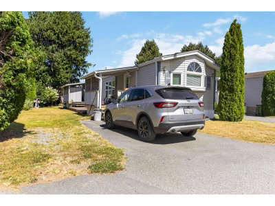 44565 MONTE VISTA Drive | Chilliwack British Columbia | Slide Image Two