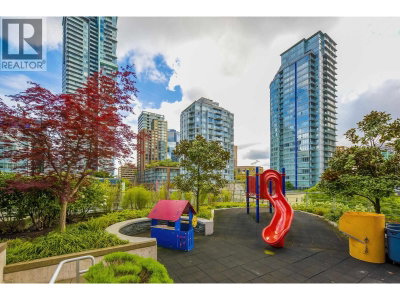 535 SMITHE Street | Vancouver British Columbia | Slide Image Twenty-two