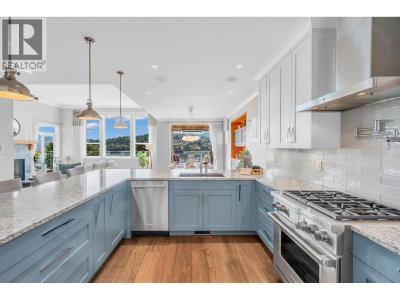 1126 IOCO Road | Port Moody British Columbia | Slide Image Fifteen