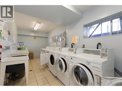 535 BLUE MOUNTAIN Street | Coquitlam British Columbia | Slide Image Sixteen