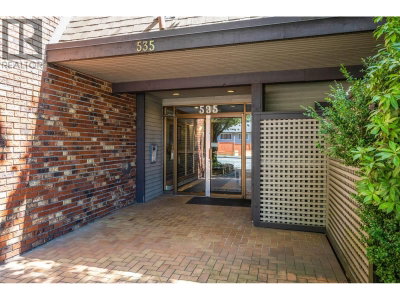 535 BLUE MOUNTAIN Street | Coquitlam British Columbia | Slide Image Two