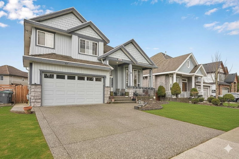 7869 147A Street Surrey British Columbia, V3S 2T8 - 9 Bedrooms Home For Sale