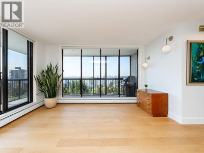114 KEITH Road | North Vancouver British Columbia | Slide Image Nine