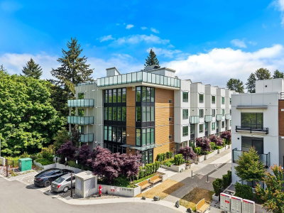 6338 KING GEORGE Boulevard | Surrey British Columbia | Slide Image Twelve