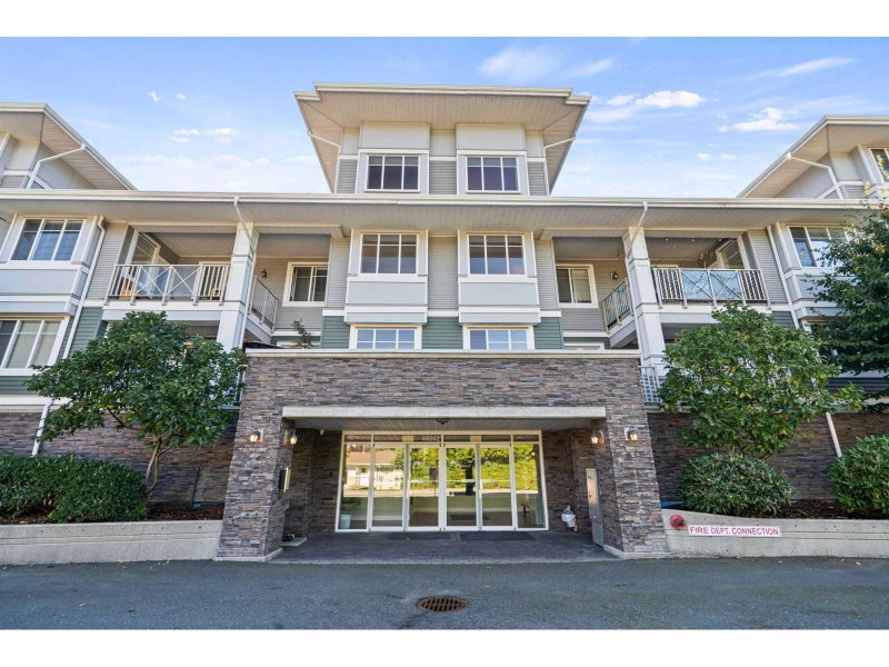 46262 FIRST Avenue Chilliwack British Columbia, V2P 0C3 - 1 Bedroom Condo For Sale