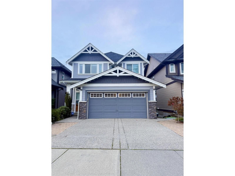 20455 83A Avenue Langley British Columbia, V2Y 0S2 - 6 Bedrooms Home For Sale