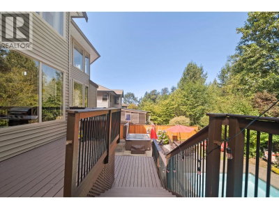 24781 MCCLURE Drive | Maple Ridge British Columbia | Slide Image Twenty-six