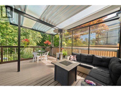 24781 MCCLURE Drive | Maple Ridge British Columbia | Slide Image Twenty-seven