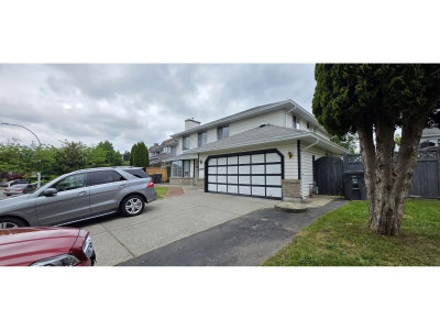 14919 SPENSER Drive | Surrey British Columbia | Slide Image Thirty