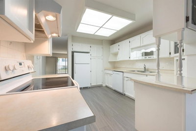 32718 GARIBALDI Drive | Abbotsford British Columbia | Slide Image Nine
