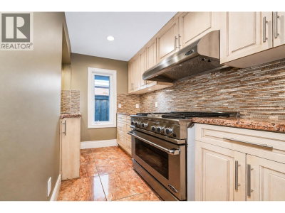 8231 SUNNYWOOD Drive | Richmond British Columbia | Slide Image Fifteen