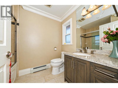 8231 SUNNYWOOD Drive | Richmond British Columbia | Slide Image Twenty-four