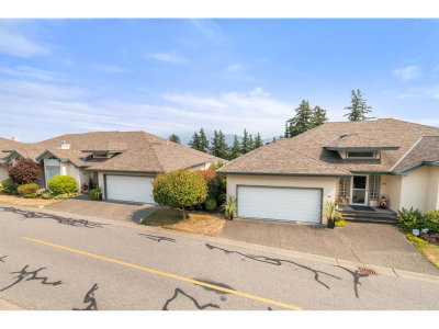 8590 SUNRISE Drive | Chilliwack British Columbia | Slide Image Thirty-six