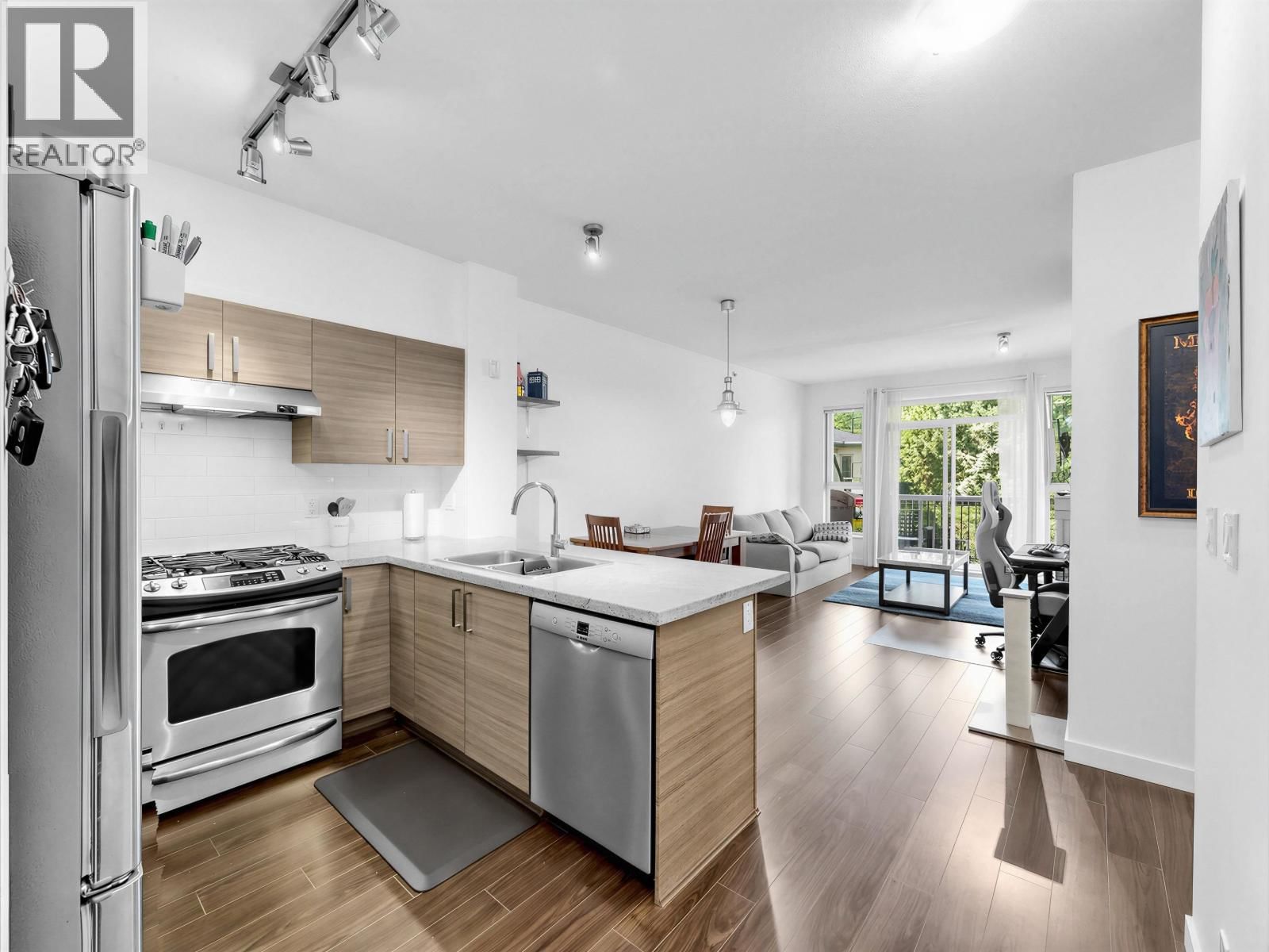 1153 KENSAL Place, Coquitlam, British Columbia V3B 0G8