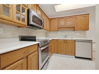8985 MARY Street | Chilliwack British Columbia | Slide Image Eight