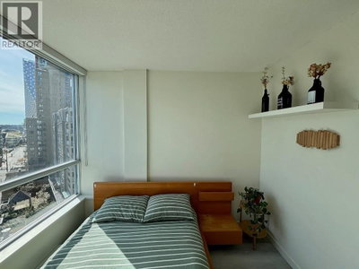 1212 HOWE Street | Vancouver British Columbia | Slide Image Ten