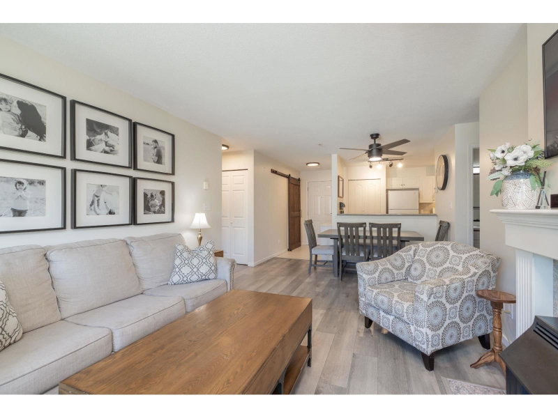 33668 KING Road Abbotsford British Columbia, V2S 7P8 - 2 Bedrooms Condo For Sale