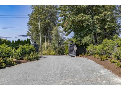 5986 232 Street | Langley British Columbia | Slide Image Eleven
