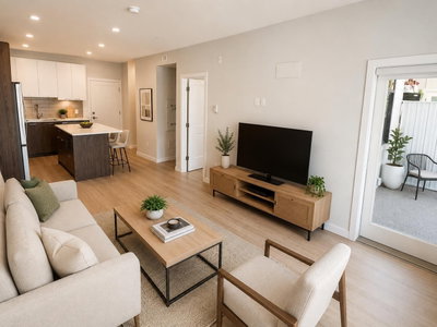 3317 148 Street | Surrey British Columbia | Slide Image Three