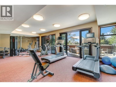2020 LONDON Lane | Whistler British Columbia | Slide Image Twenty