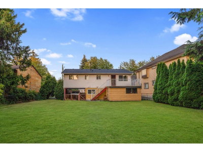 6331 129A Street | Surrey British Columbia | Slide Image Three